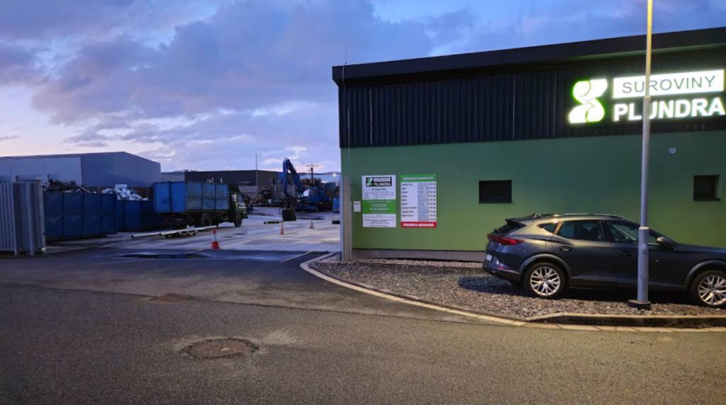 Suroviny Plundra - photo 1