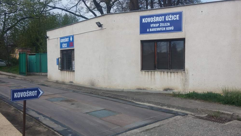 KOVOŠROT ÚŽICE s.r.o. - photo 1