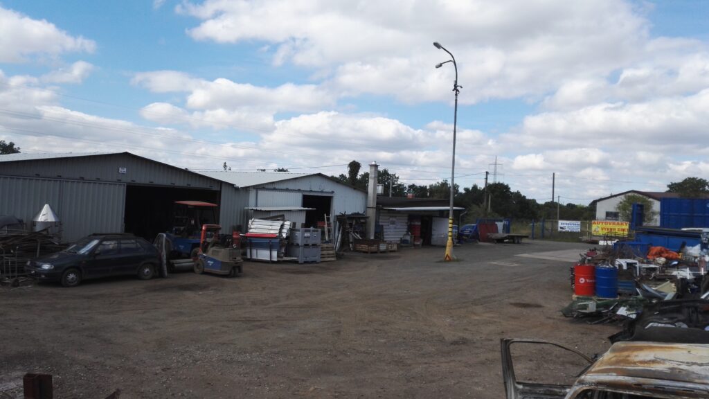 Kovošrot Kly - photo 2